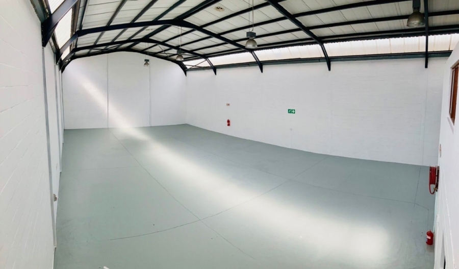 To Let Commercial Property for Rent in Montague Gardens Western Cape